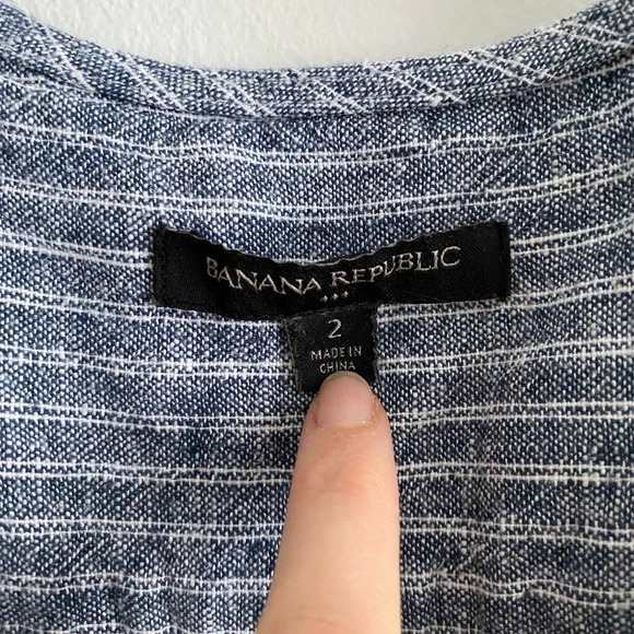 BANANA Republic Linen Striped Blue and White Short Sleeve Midi Wrap Dress Size 2 - Picture 4 of 15